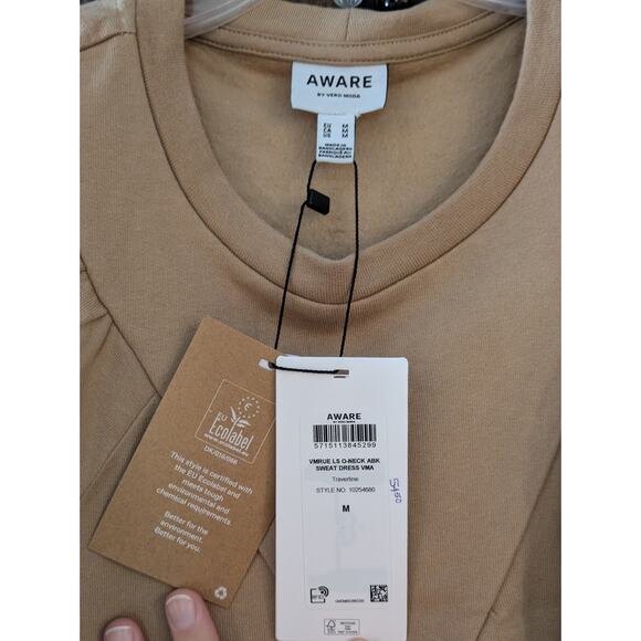 NWT Aware by Vero Moda beige sweatshirt dress with pockets sz Medium - Picture 3 of 6